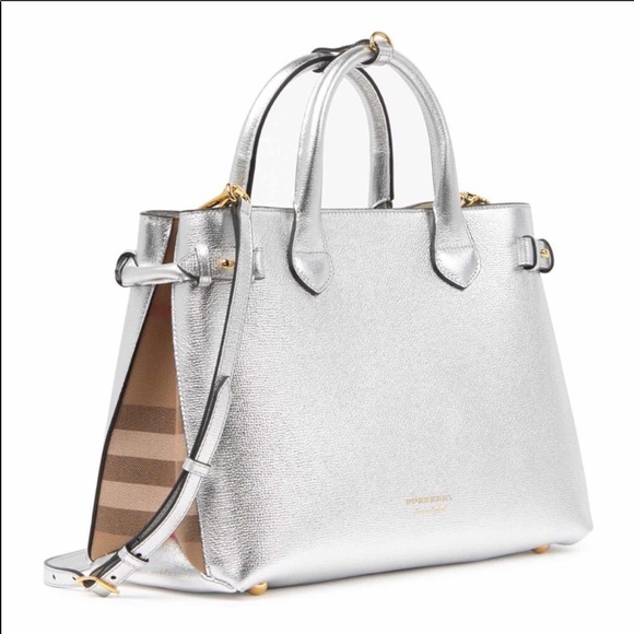 Burberry medium banner bag in silver - Picture 5 of 8
